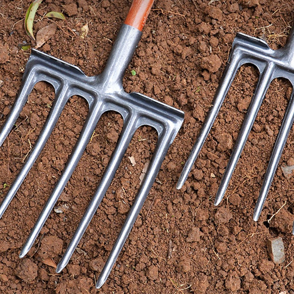 頑丈な高炭素鋼製掘削フォーク 4本爪 破損防止 ガーデンフォ - Spade Digging Fork のレビューと価格